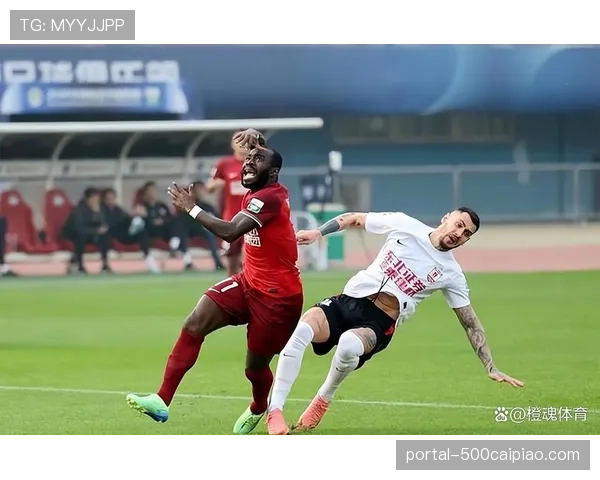 法甲第28轮综述:榜首之争依旧胶着,保级区混战加剧