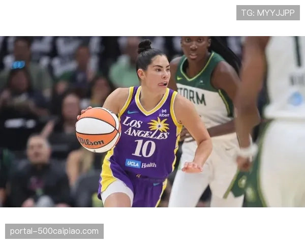 篮球与艺术：西雅图风暴队合作当地艺术家设计新赛季主题球衣