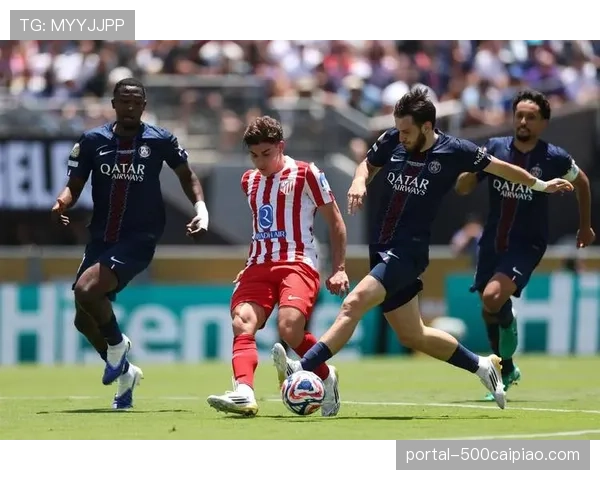 赛前报道:为抗议裁判安排,马竞球迷组织计划在比赛第10分钟集体背对球场 赛前报道:为抗议裁判安排,马竞球迷组织计划在比赛第10分钟集体背对球场